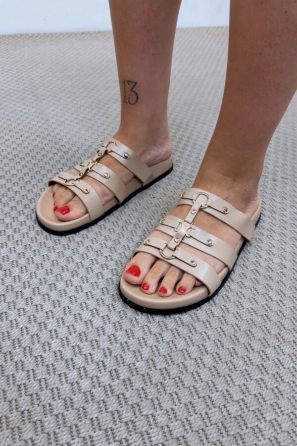 Sandalia tiras beige New