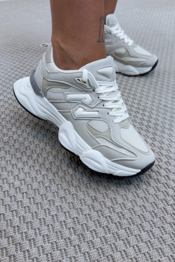 Zapatilla New beige