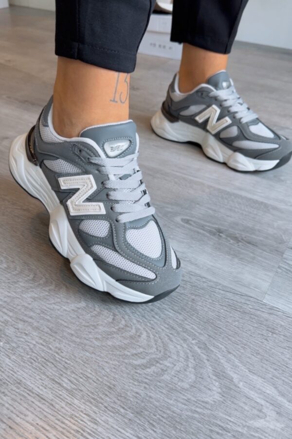 Zapatilla New  9060 gris oscuro